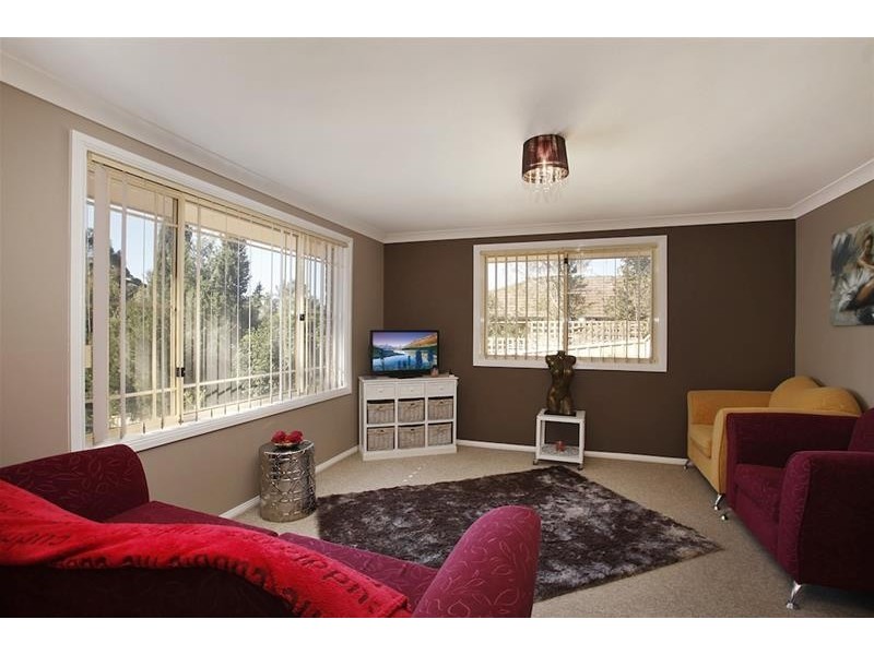 48 Waterworth Drive, Narellan Vale NSW 2567