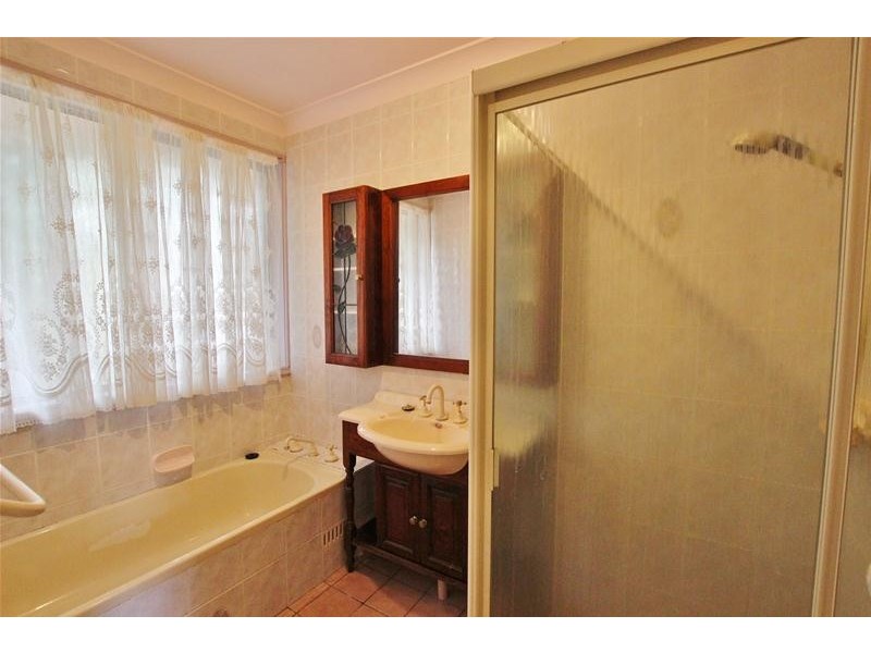 242 Camden Valley Way, Narellan NSW 2567