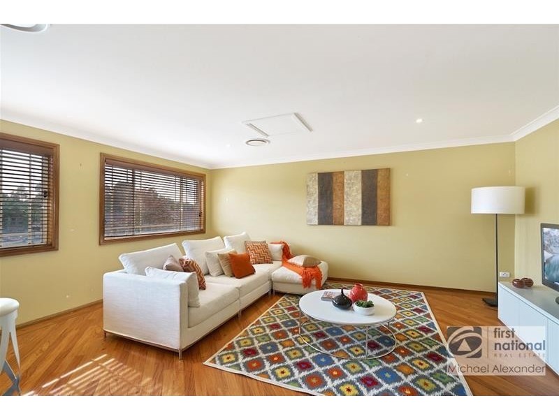 2 Vannon Circuit, Currans Hill NSW 2567