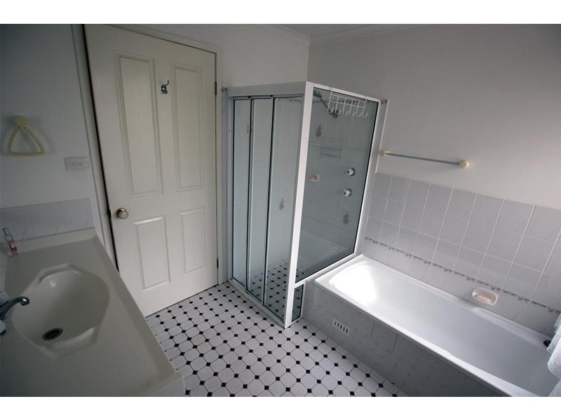 4 Cougar Place, Raby NSW 2566