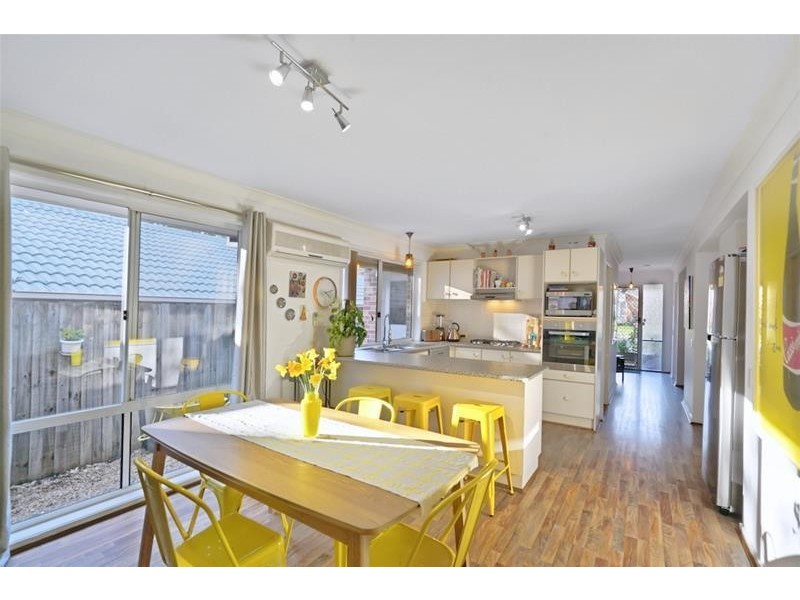 54 Burnett Avenue, Mount Annan NSW 2567