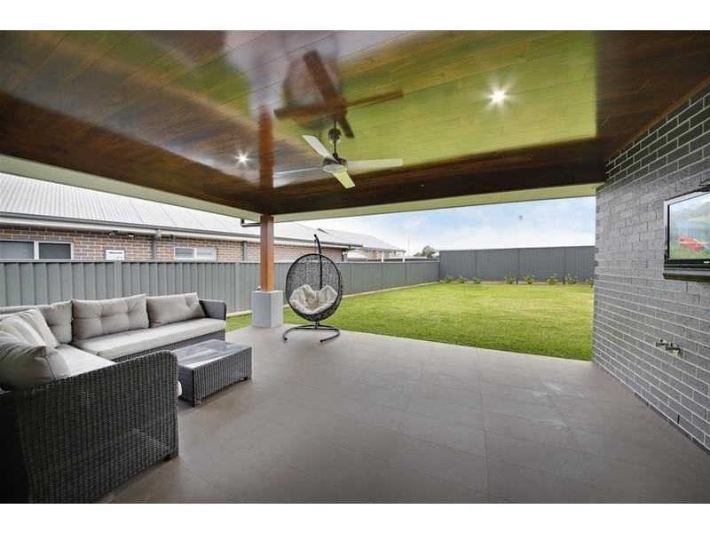 16 Dargin Close, Harrington Park NSW 2567