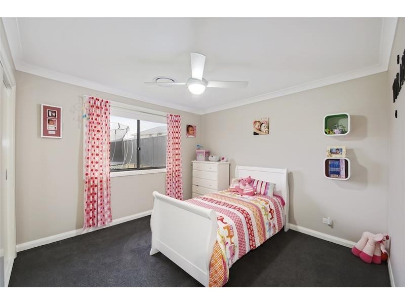 16 Dargin Close, Harrington Park NSW 2567