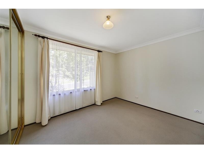 18 Clennam Avenue, Ambarvale NSW 2560