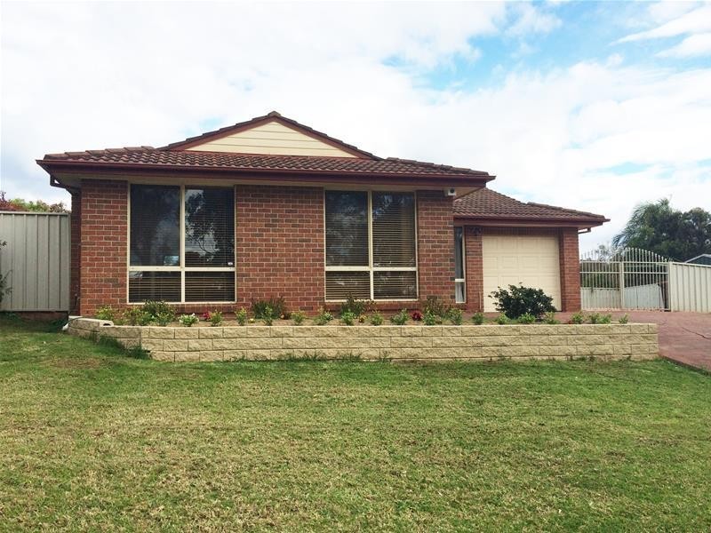 7 Elder Way, Mount Annan NSW 2567