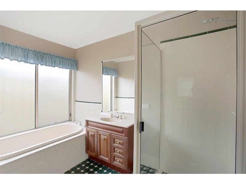 19 Pincombe Crescent, Harrington Park NSW 2567