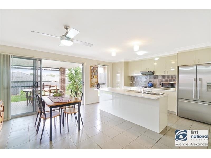 21 Plymouth Boulevard, Spring Farm NSW 2570