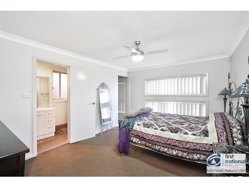 21 Plymouth Boulevard, Spring Farm NSW 2570