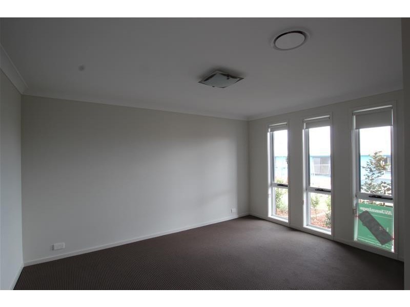 128 Arkell Way, Cobbitty NSW 2570