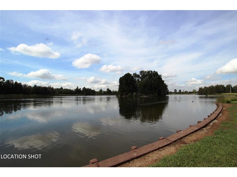 16 Royal George Drive, Harrington Park NSW 2567