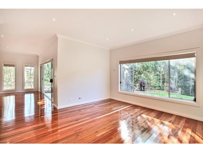 6 Lockhart Court, Harrington Park NSW 2567