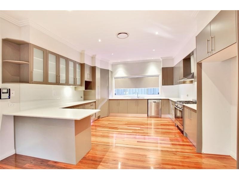 6 Lockhart Court, Harrington Park NSW 2567