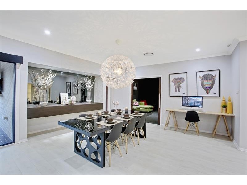 304 South Circuit, Oran Park NSW 2570