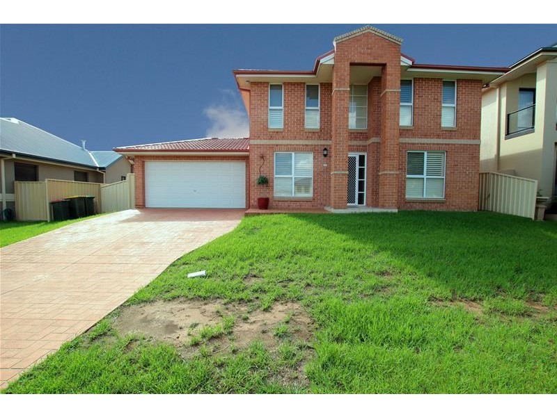 13 Oatley Circuit, Harrington Park NSW 2567