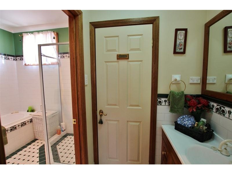 29 Sir Warwick Fairfax Drive, Harrington Park NSW 2567