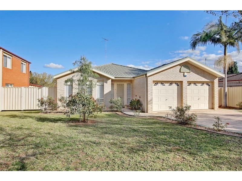 60 Royal George Drive, Harrington Park NSW 2567