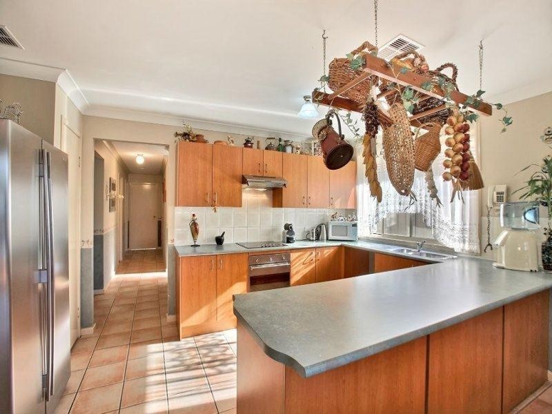 10 Inglis Court, Harrington Park NSW 2567