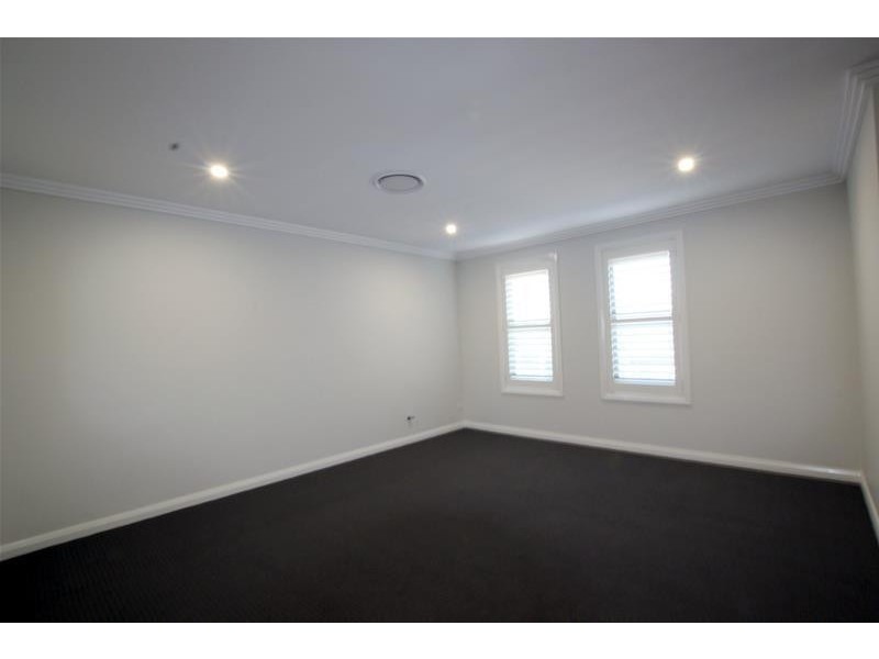 14 Lonigan Parade, Harrington Park NSW 2567