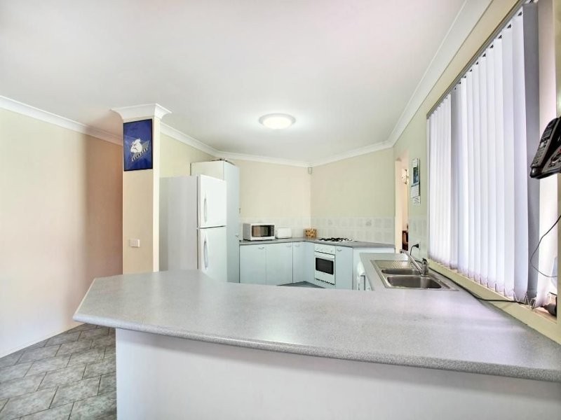 6 Macleay Court, Harrington Park NSW 2567