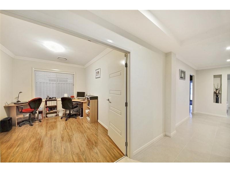 3 Logonia Crescent, Mount Annan NSW 2567