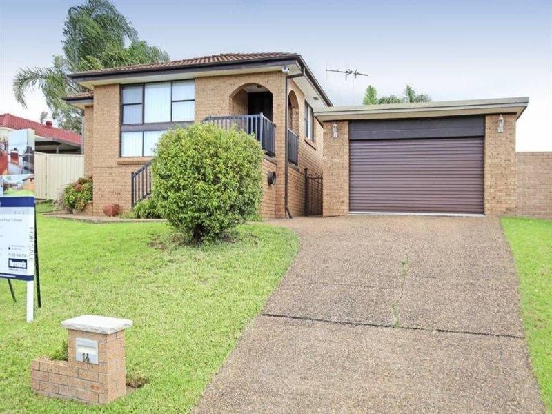 14 Othello Avenue, Rosemeadow NSW 2560