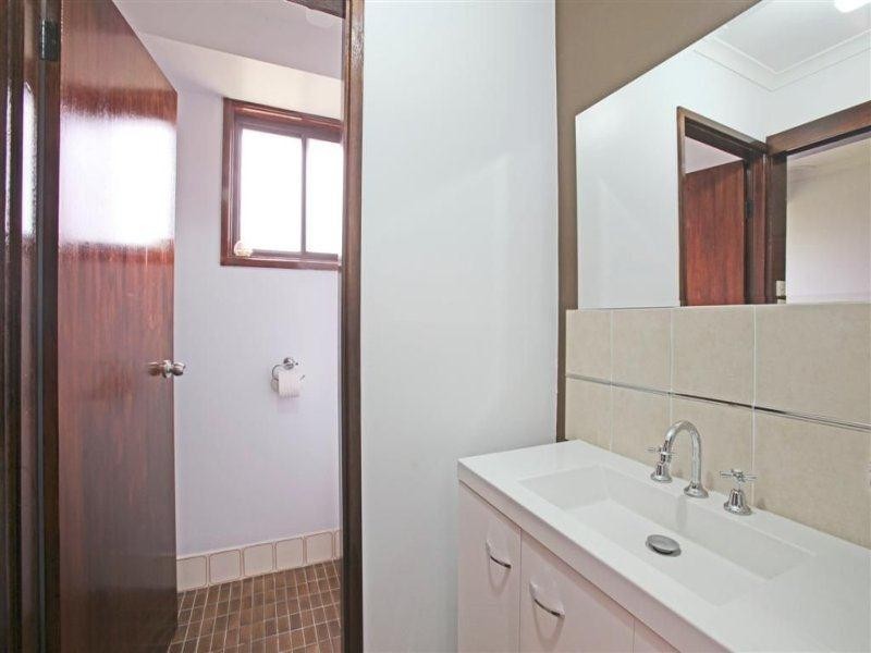 14 Othello Avenue, Rosemeadow NSW 2560