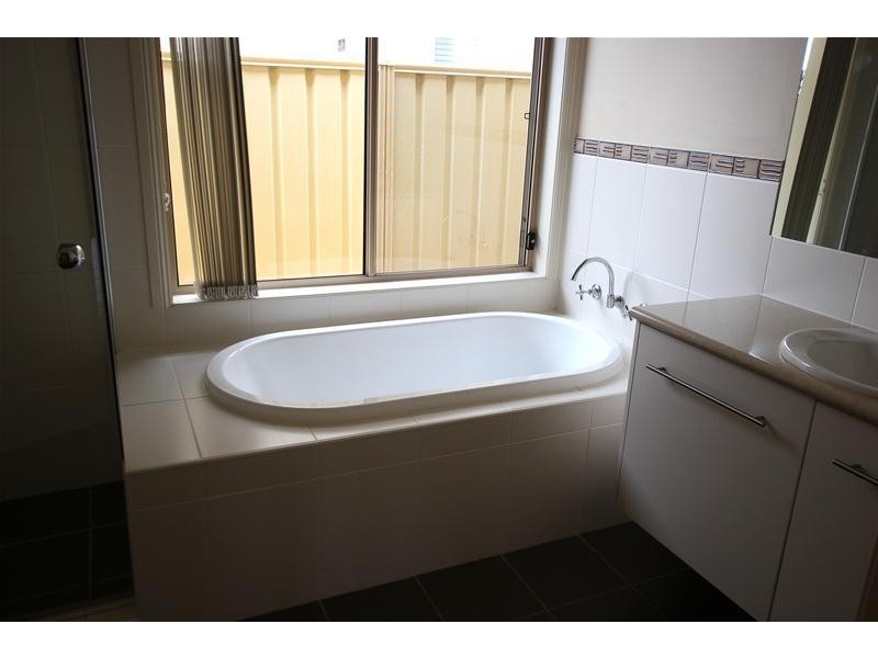 47 Endeavour Circuit, Harrington Park NSW 2567