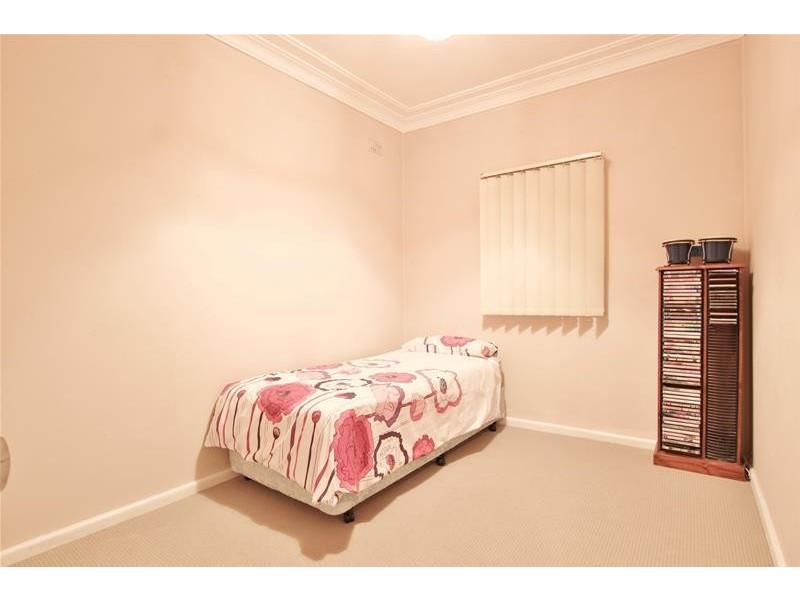 48 Paterson Street, Campbelltown NSW 2560