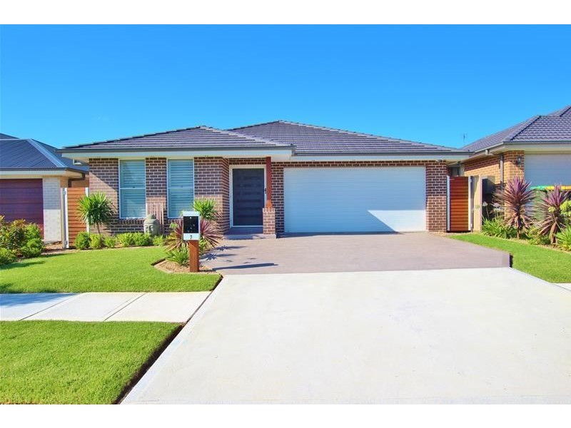 7 Corder Drive, Spring Farm NSW 2570