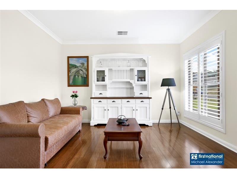 1 Hawthorne Circuit, Harrington Park NSW 2567