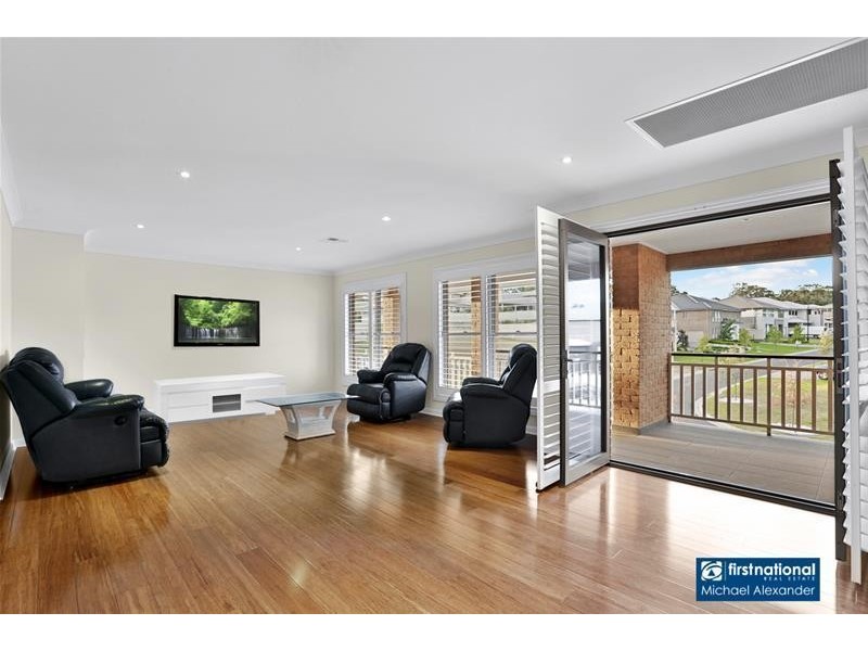 1 Hawthorne Circuit, Harrington Park NSW 2567