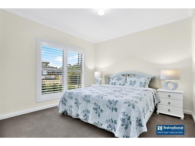 1 Hawthorne Circuit, Harrington Park NSW 2567