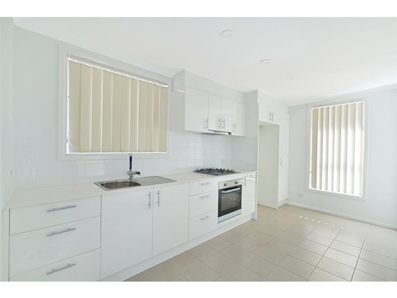 1/90 Macarthur Road, Elderslie NSW 2570