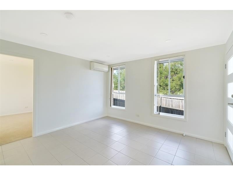 1/90 Macarthur Road, Elderslie NSW 2570