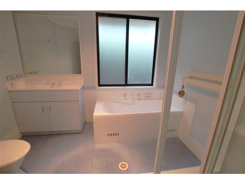 15 Bottlebrush Street, Mount Annan NSW 2567