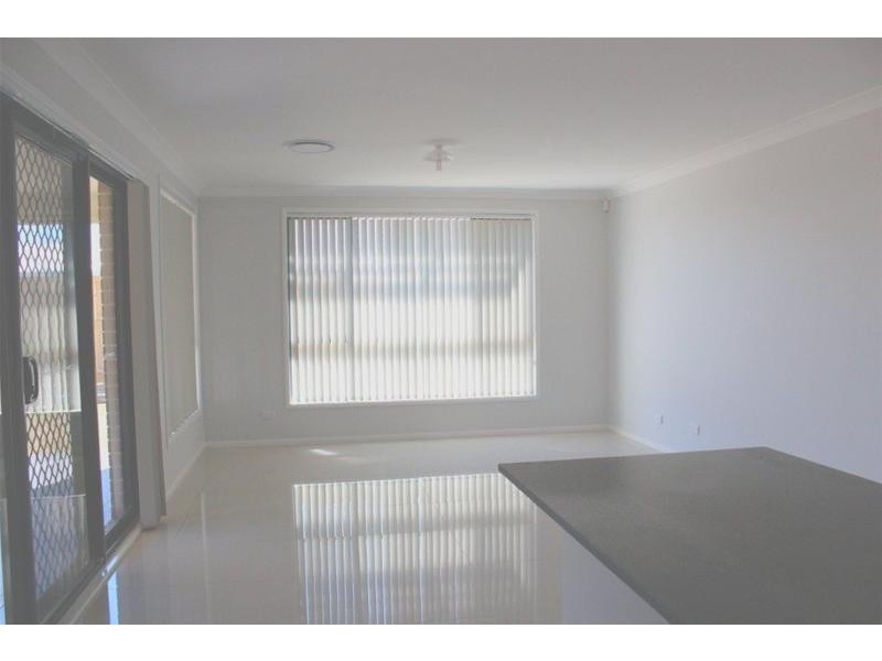 24 Seton Street, Oran Park NSW 2570