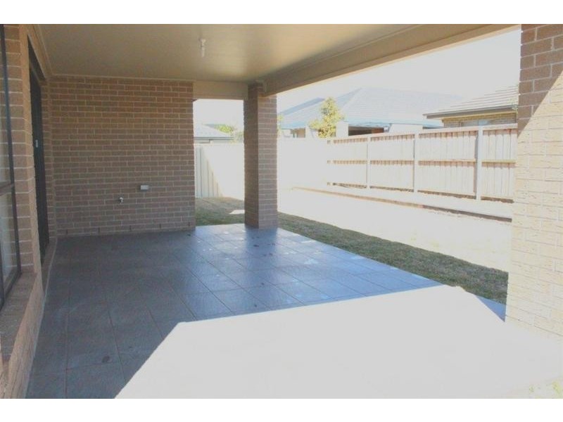 24 Seton Street, Oran Park NSW 2570
