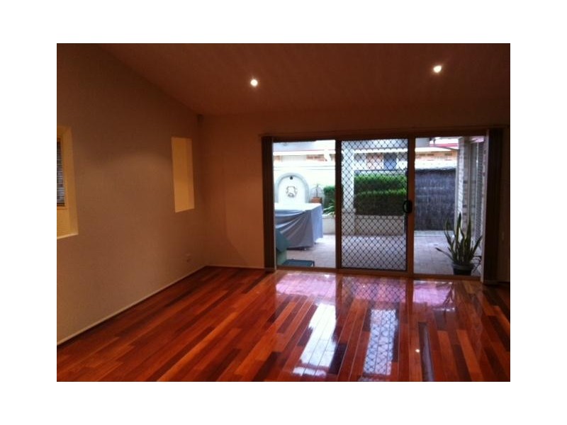 5 Sir Warwick Fairfax Drive, Harrington Park NSW 2567