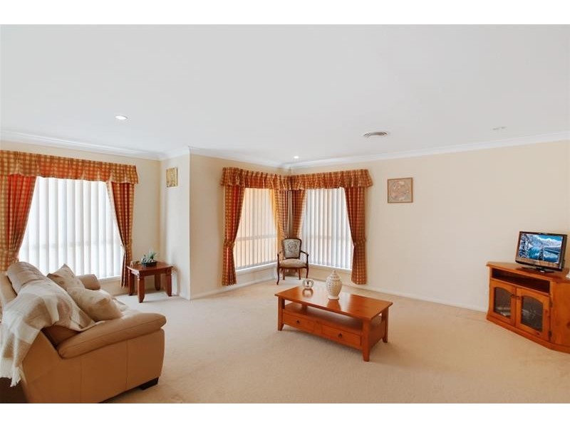 3 Coopworth Road, Elderslie NSW 2570