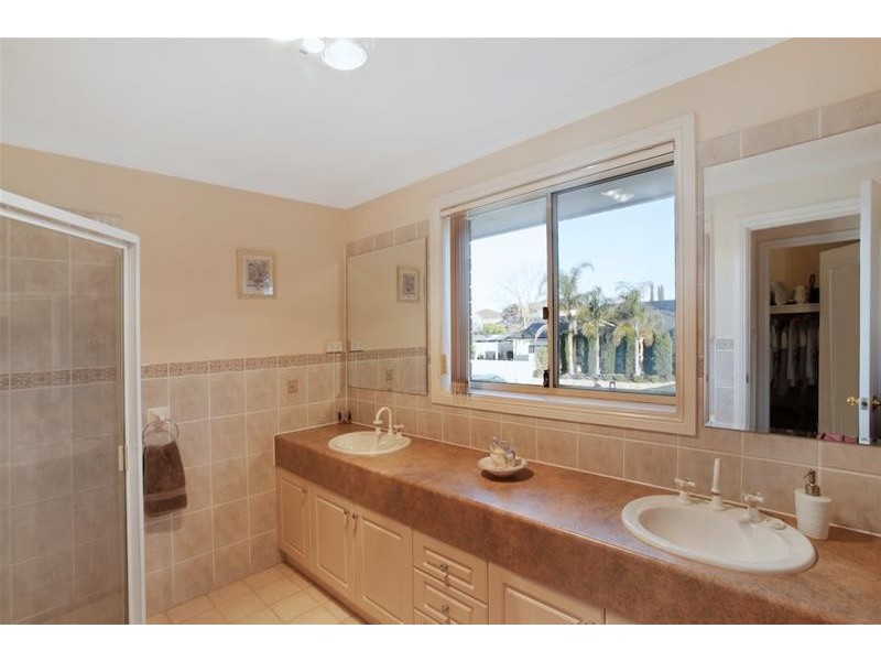 3 Coopworth Road, Elderslie NSW 2570