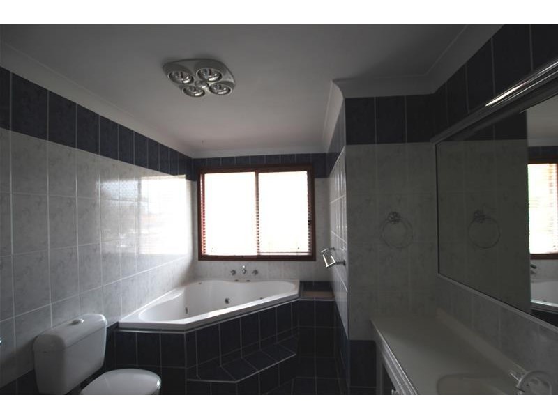 26 Fairwater Drive, Harrington Park NSW 2567