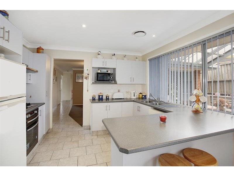 4 Hosking Avenue, West Hoxton NSW 2171