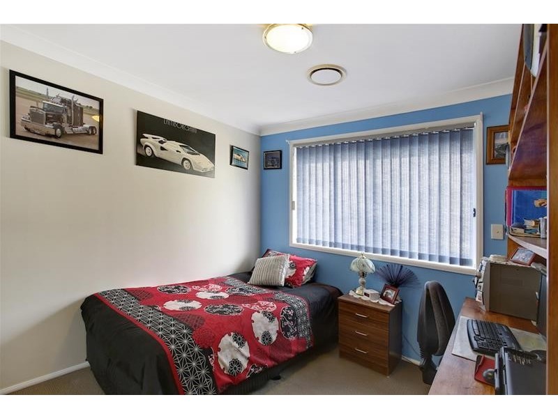 4 Hosking Avenue, West Hoxton NSW 2171