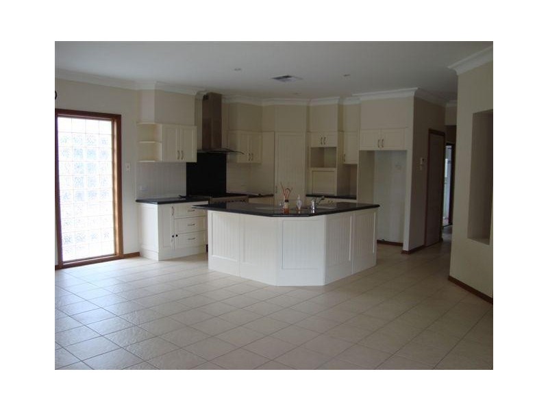 46 The Lanes, Kirkham NSW 2570