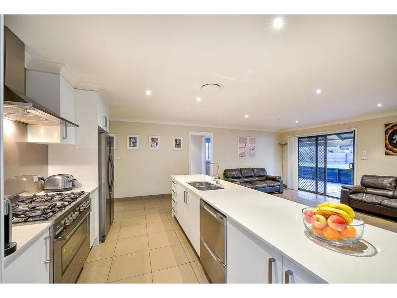 18 Goodenia Road, Mount Annan NSW 2567