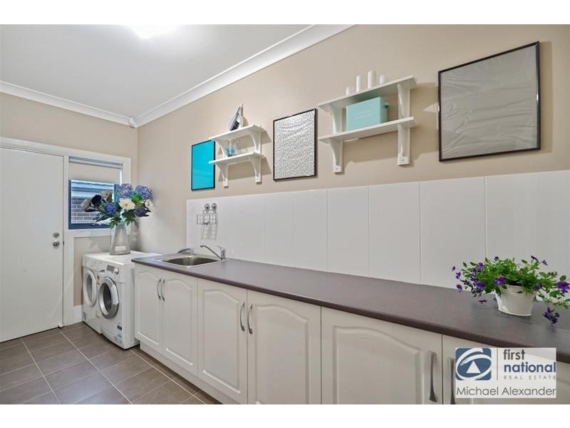 16 Grimes Avenue, Elderslie NSW 2570
