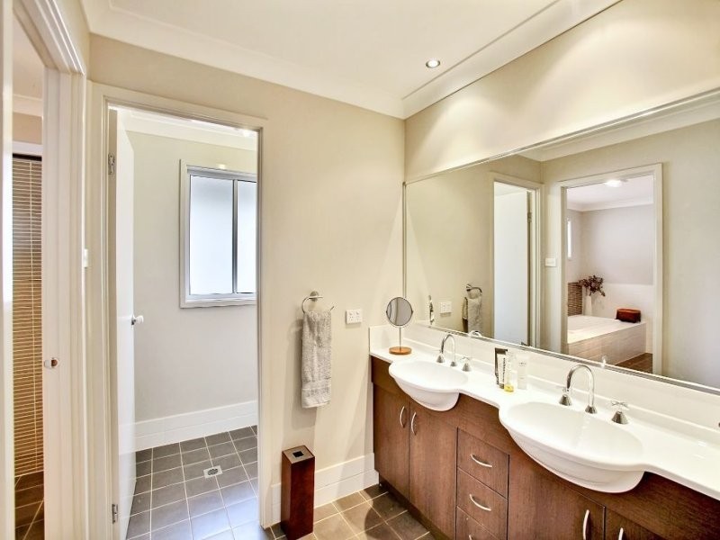 Campbelltown NSW 2560