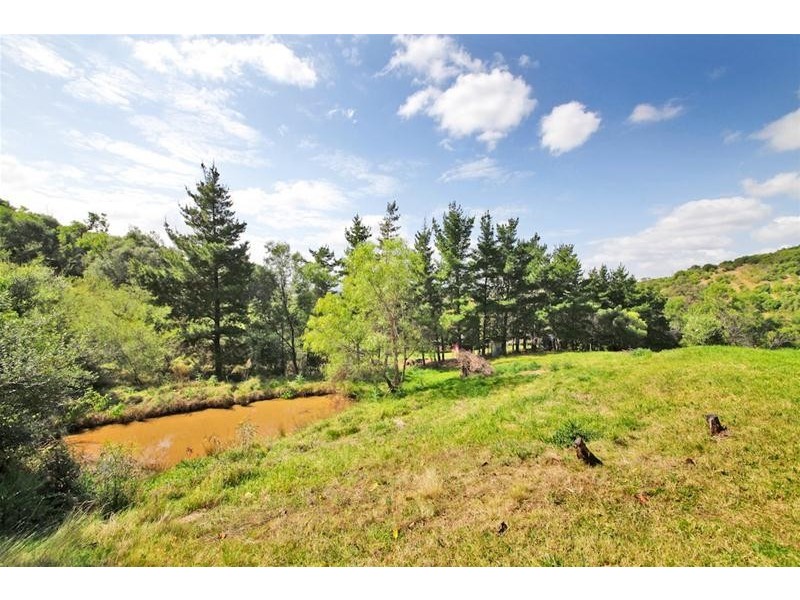 180 Cummins Road, Menangle NSW 2568