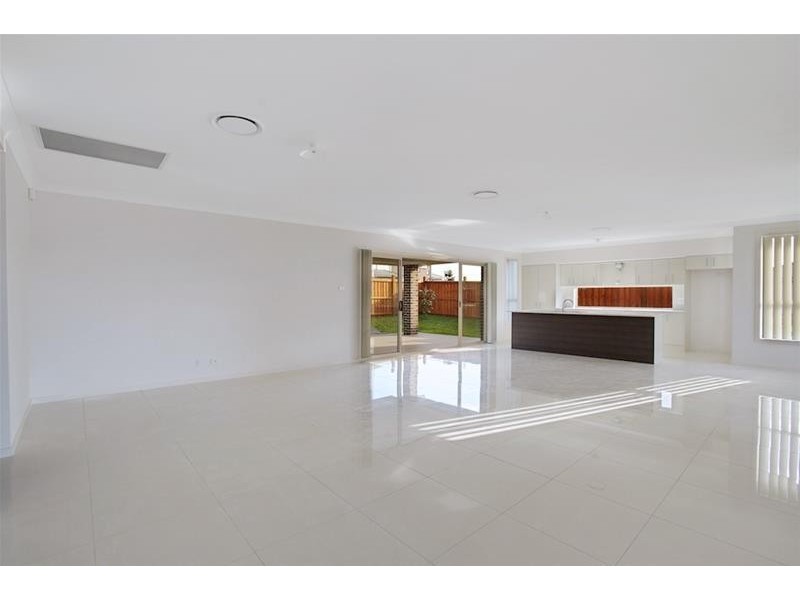 29 Holden Street, Oran Park NSW 2570