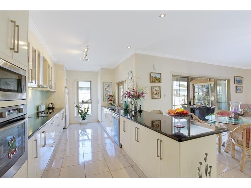 2 Magnolia Mews, Mount Annan NSW 2567